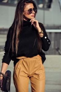 SWETER GOLF BUTTONS CZARNY