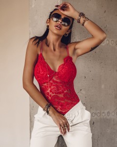 BODY MERLETTO CZERWONY