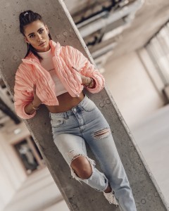 KURTKA SHORT JACKET ŁOSOŚ