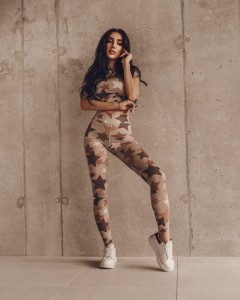 KOMPLET STARS CIEMNY BEŻ