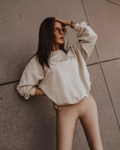 BLUZA O LA VOGA LOVE BEŻ