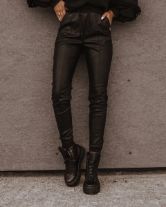 SPODNIE CASUAL SKIN CZARNY