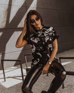 T-SHIRT PAINT AUTUMN WOMAN CZARNY BIAŁY