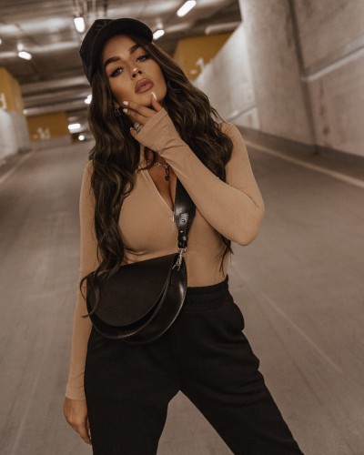 body BASIC ZIPPER 03.jpeg