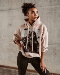 BLUZA NAUGHTY PRINT O LA VOGA BEŻ