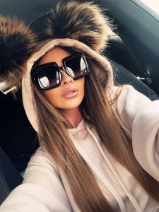 BLUZA POMPOMS EARS O LA VOGA BEŻ