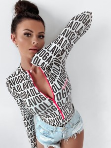 BODY LOGO LOVER BIAŁY CZARNY