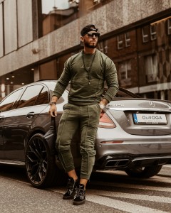 KOMPLET MĘSKI SHARP FONT KHAKI