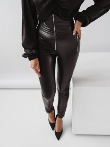 SPODNIE SILVER ZIPPERS CZARNY