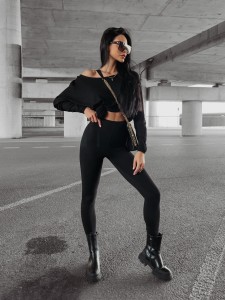 KOMPLET DELLA CZARNY