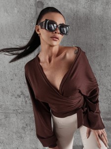 BLUZKA WIĄZANA SUSIE CZEKOLADOWY
