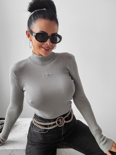sweter RIYA 003.jpg