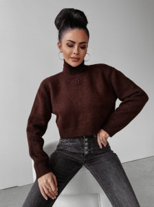 SWETER Z GOLFEM LEILA CZEKOLADOWY