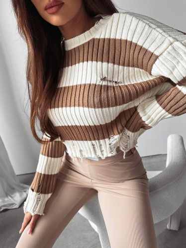 sweter LESSA 004.jpg