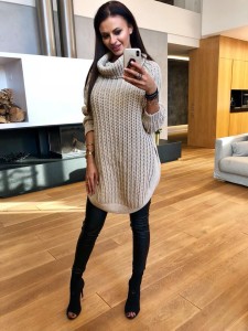 SWETER LEWANDOWSKA BEŻOWY