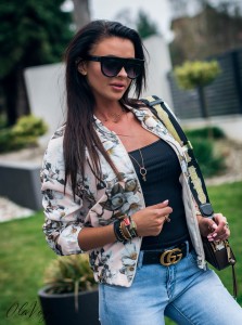 KURTKA BOMBERKA FLOWERS 1