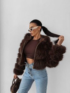 KURTKA DAMSKA  FUTERKO LANIKA OLAVOGA CZEKOLADOWY