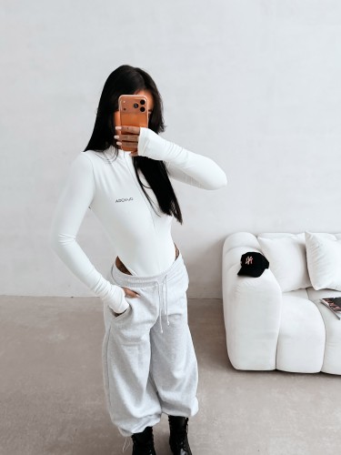 body ESSENTIAL 124.jpg