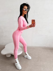 KOMPLET DAMSKI EASILY O LA VOGA PUDROWY RÓŻ