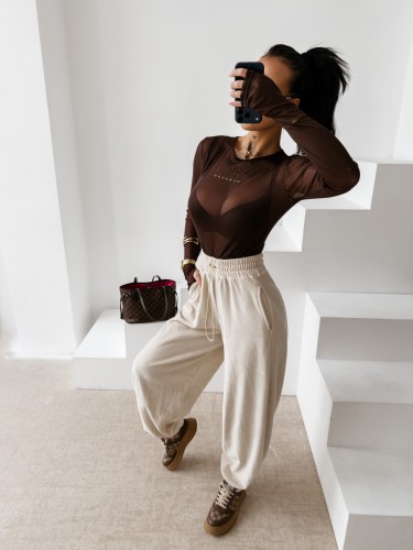 body AMELI 062.JPG
