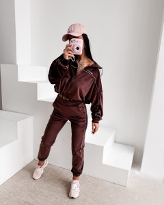 KOMPLET DAMSKI RIFMO O L AVOGA CZEKOLADOWY