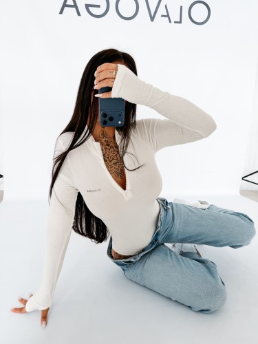 body EGRI 122.JPG
