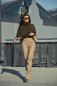 SWETER GOLF BUTTONS KHAKI